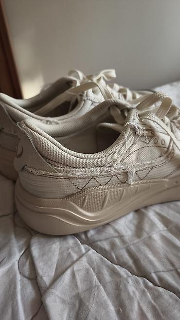 nike tech flecce: Новые 41р Кроссовки тканевые унисекс в бежево-молочном цвете — 4