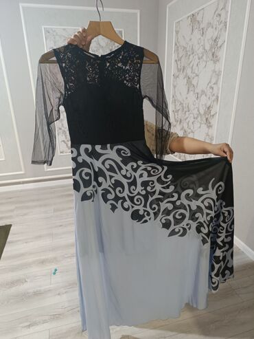 вязаное платье с длинным рукавом: Вечернее платье, А-силуэт, Длинная модель, С рукавами, L