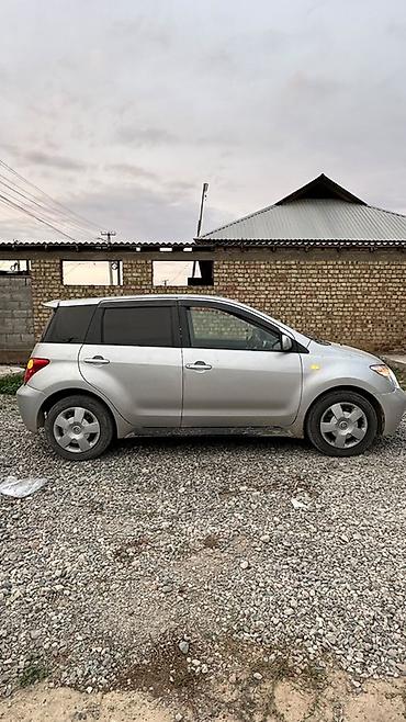 Toyota: Toyota Ist: 2004 г., 1.3 л, Автомат, Бензин, Хетчбек — 4