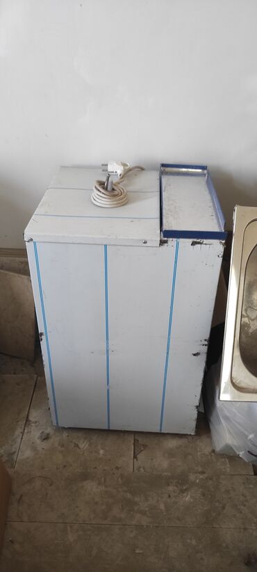 купить аппарат мороженого: Pivə kvas aparatı satılır .Qaz balon CO2. Soyuducu aparat (pivə,kvas