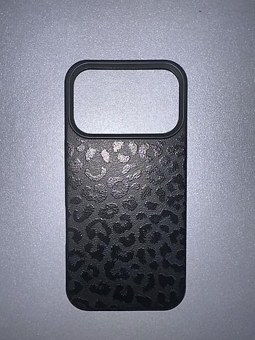 printir: Leopard print dizaynlı, qara rəngdə telefon qabığı. Kamera modulunun — 1