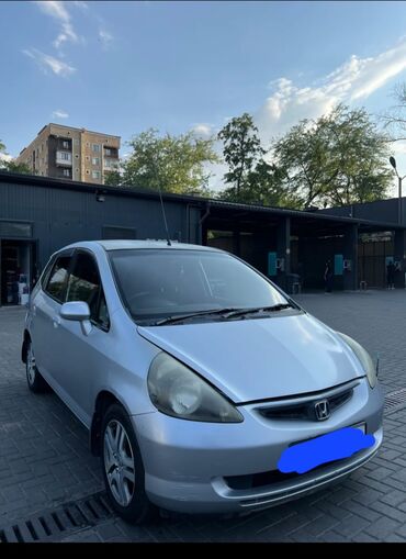 продам авто в рассрочку бишкек: Honda Fit: 2007 г., 1.1 л, Автомат, Бензин, Хетчбек