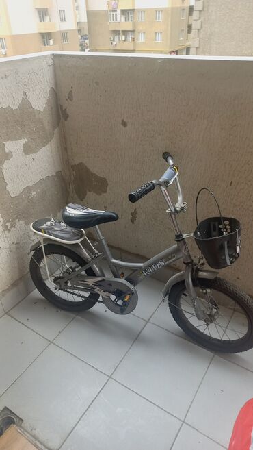 Uşaq velosipedləri: İşlənmiş İki təkərli Uşaq velosipedi 16", Ünvandan götürmə