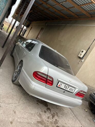 машна мерс: Mercedes-Benz E-Class: 2000 г., 3.2 л, Автомат, Дизель, Седан