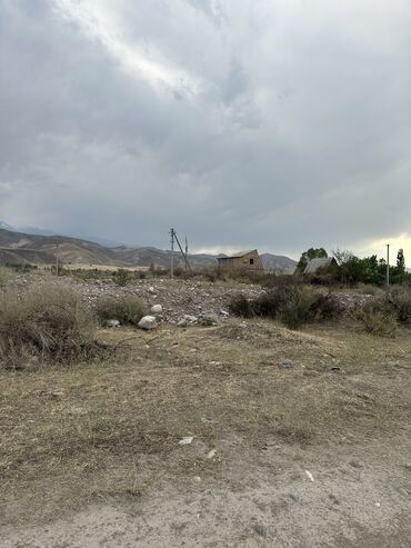 Продажа домов: Дача, 80 м², 4 комнаты, Собственник, Старый ремонт at lalafo.kg — 14 Продажа домов: Дача, 80 м², 4 комнаты, Собственник, Старый ремонт — 14