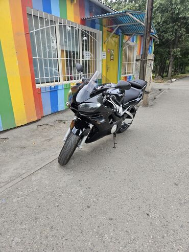 купить трехколесный мотороллер: Спортбайк Yamaha, 600 куб. см, Бензин, Взрослый, Б/у