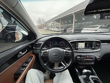 Kia: Kia Sorento: 2019 г., 2 л, Дизель — 19