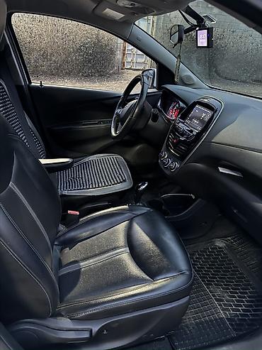 Chevrolet: Chevrolet Spark: 2020 г., 1 л, Автомат, Бензин, Хэтчбэк — 8