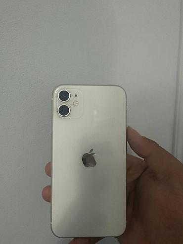 камеры для авто: IPhone 11, белый - Дисплей 6.1" Liquid Retina HD (IPS), True Tone — 1
