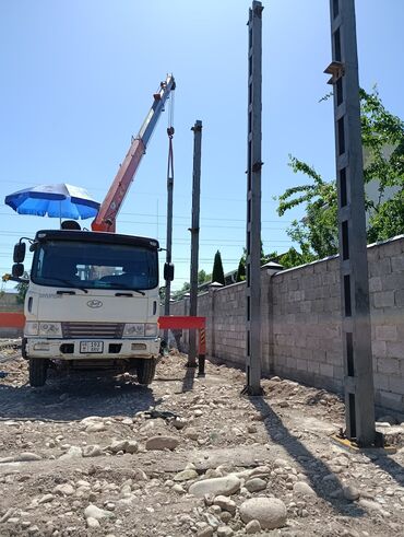 Автовышки, краны: Услуги кран-манипулятора автовышки подаём кирпич брусчатку пеноблок