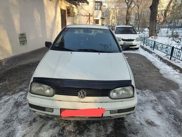 голы двойка: Volkswagen Golf: 1992 г., 1.8 л, Механика, Бензин, Хетчбек