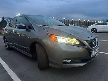 nissan leaf: Nissan Leaf: 2019 г., Электромобиль, Лифтбек — 3