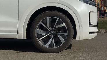 Lixiang: Lixiang One: 2021 г., Гибрид, Кроссовер — 5