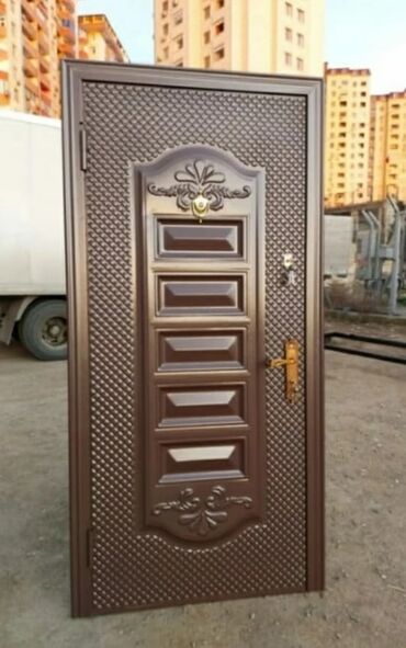 Giriş qapıları: Yeni Giriş qapısı Ödənişli çatdırılma -da lalafo.az — 12 Giriş qapıları: Yeni Giriş qapısı Ödənişli çatdırılma — 12