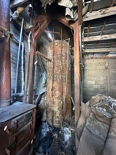 Котлы: Продаю 3 металогических везервуаров по 25000 каждого. Промышленная — 10