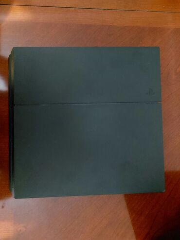 купить xbox one x: Playstation 4 Fat •Jail Break playstation •1 tb yaddaş •11 oyun •GTA 5