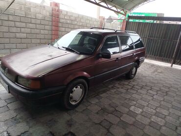 продажа авто срочно: Volkswagen Passat: 1990 г., 2 л, Механика, Бензин, Универсал