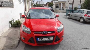 Used Cars: Ford Focus: 1 l | 2013 year | 148000 km. Hatchback