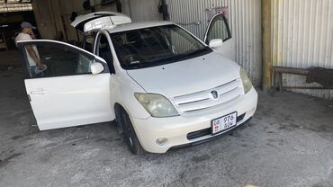 corolla runx: Toyota ist: 2003 г., 1.5 л, Автомат, Бензин, Хэтчбэк