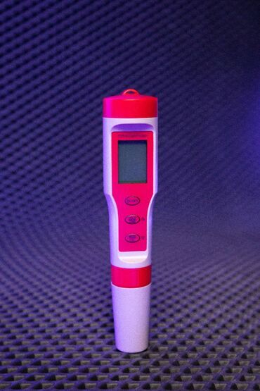 измеритель кислотности: Универсальный pH/ec/tds/temp meter - прибор 4 в 1 используется для