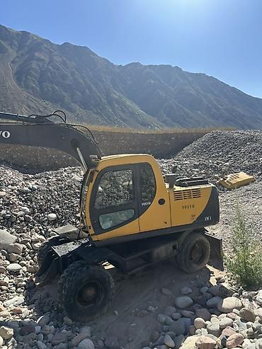 кран гия: Экскаватор, Volvo, Колесный — 1