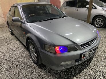 автомобиль для продажи: Honda Accord: 2000 г., 2 л, Автомат, Бензин, Седан