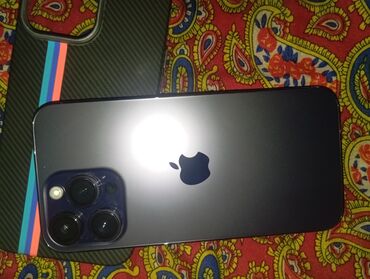 токмок бу телефон: IPhone 14 Pro Max, 256 ГБ, Зарядное устройство, Защитное стекло, Чехол, 87 %