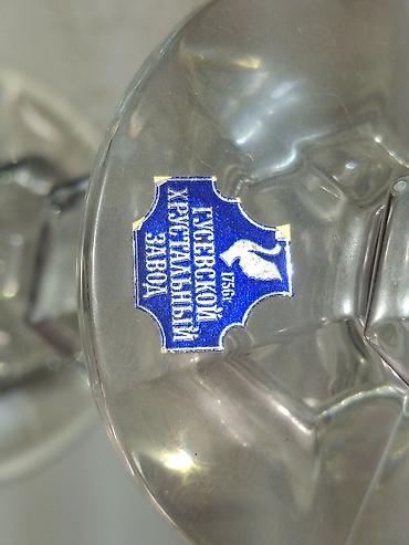 Şamdanlar: Məhsul: Gusev Kristal Zavodu əl işı şamdan dəsti (2 ədəd) Təsvir: - — 2