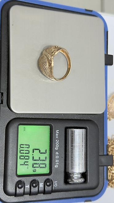 Серьги: Золотые серьги, 2 пары, резной узор Пара 1: - Форма: изогнутые — 30