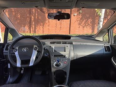приу: Toyota Prius: 2015 г., 1.8 л, Вариатор, Гибрид, Седан — 6