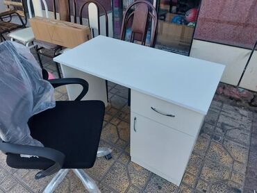 Ofis dəst mebeli: Parta tek neferlik 50/60 sm 28 azn Parta iki neferlik 100/50 sm — 12