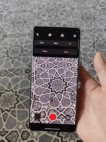g box: Realme GT Neo 6 SE, Б/у, 256 ГБ, цвет - Белый, 2 SIM — 3
