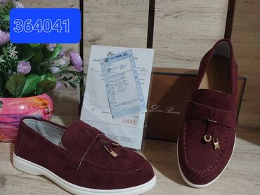 Botinkalar: Loro Piana qadinloferleri - Model: klassik tassel loafer - Material