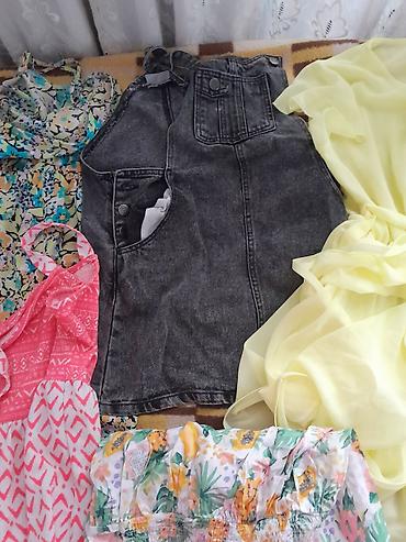 dunlop patike: Lot letnje garderobe za devojčice – različiti komadi i dezени Sadržaj — 5