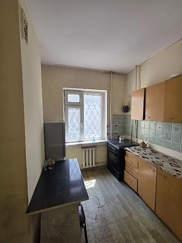 105 серия 3 комнатная: 2 комнаты, 50 м², 105 серия, 3 этаж, Косметический ремонт — 3