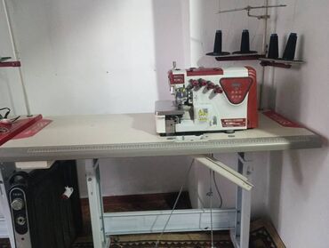 Швейные машины: Швейная машина Machine, Полуавтомат