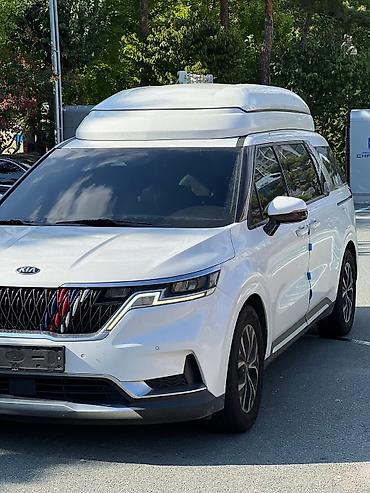 Kia: Kia Carnival: 2021 г., Минивэн — 23