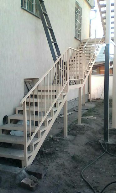 веревочная лестница: Лестницы мет.
перила мет
