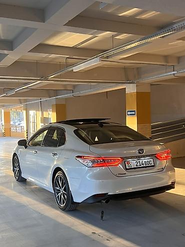 lexus lexus: Toyota Camry: 2021 г., 2.5 л, Автомат, Гибрид, Седан — 7