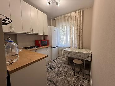 2х комнатная квартира токмок: 2 комнаты, 48 м², ул. Московская / Ибраимова 105 серия, 2 этаж, Косметический ремонт — 7
