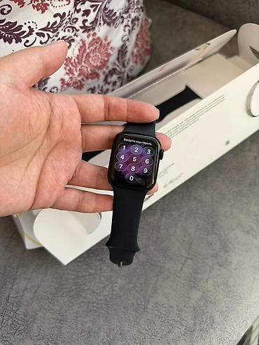 i7 13: Apple Watch SE (2‑го поколения), 40 мм - Корпус: алюминий, цвет — 7