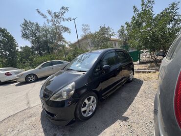 авто с последующим выкупом бишкек фит: Honda Fit: 2003 г., 1.3 л, Автоматтык, Бензин, Хетчбек