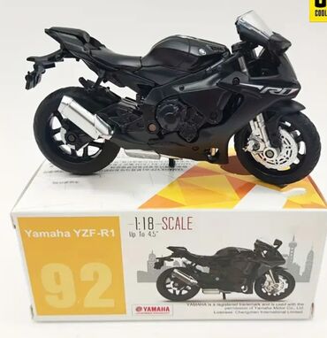 oyuncaq qutusu: Yamaha YZF R1 1:18 ölçüdə motosiklet modeli🏍 14 azn Metrolara