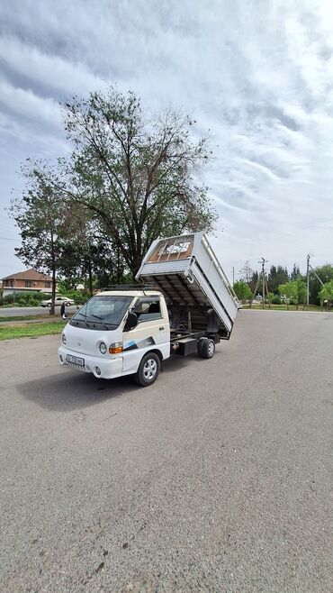 Hyundai: Hyundai Porter: 2003 г., 2.5 л, Механика, Дизель