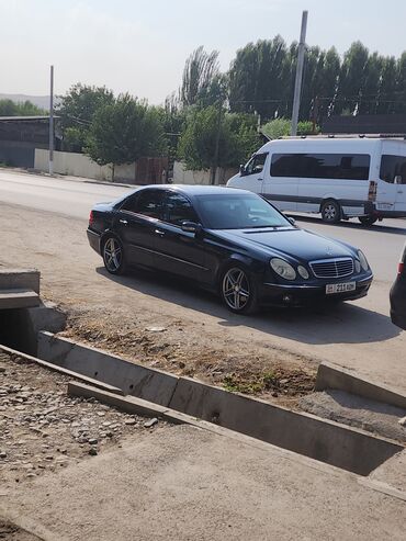 кредит на машину: Mercedes-Benz E-Class: 2002 г., 3.2 л, Автомат, Бензин, Седан