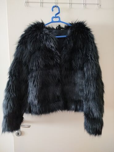 jakne bez rajfeslusa: S (EU 36), With lining, Faux fur, color - Black