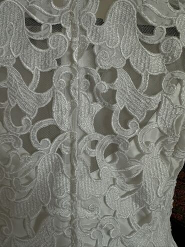 Свадебные платья: Свадебное платье, Пышная модель, цвет - Белый, Рукава: Кружевные, Со шлейфом — 10