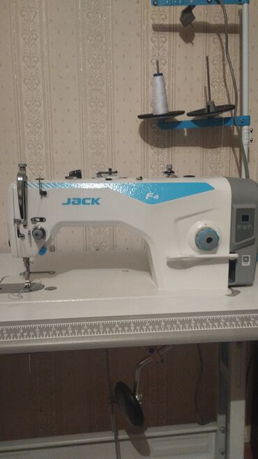 петельная машина jack: Швейная машина Jack