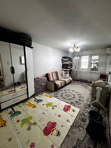 Балконные двери: Сдаётся. Депозит 15000 сом застеклённая лоджия/балкон с распашными — 6