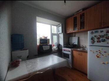 срочно продается квартира: 2 бөлмө, 42 кв. м, Хрущевка, 4 кабат